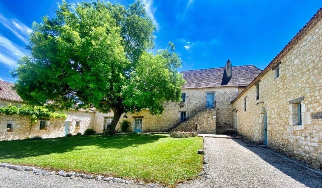 Chambre D'Hote "La Pierre" Domaine De Fonpeyroune Otel Conne-de-Labarde Dış mekan fotoğraf